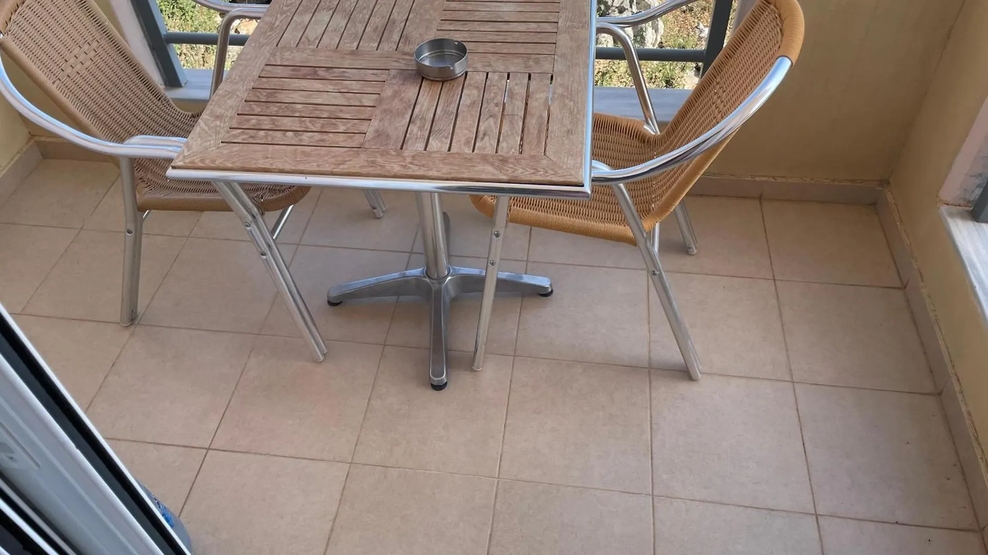 Affittacamere Honey Studios Sarandë