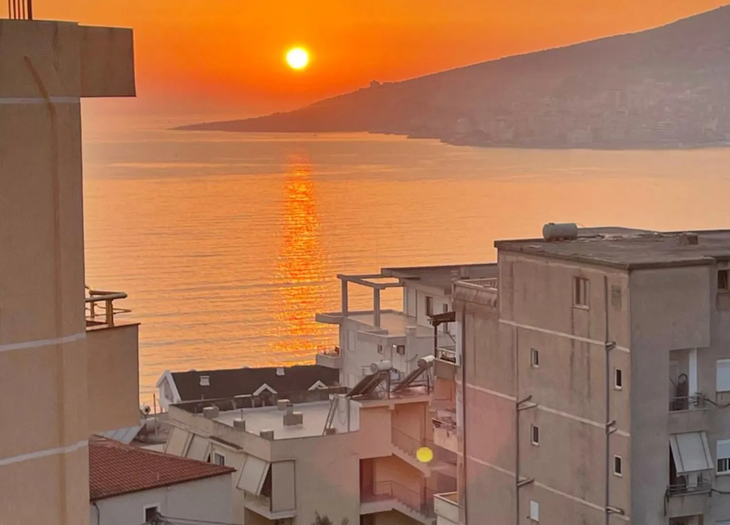 Honey Studios Sarandë